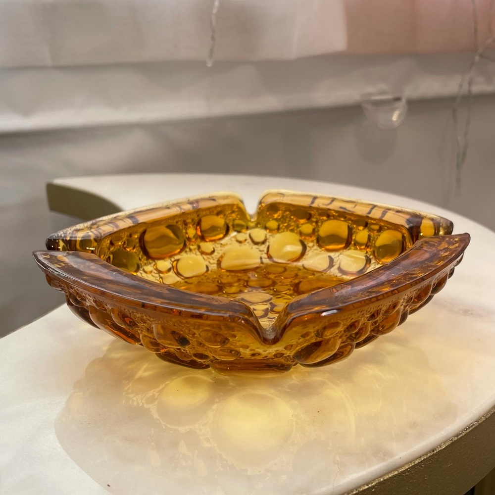 Vintage MCM Blenko Ashtray - Picture 3 of 14